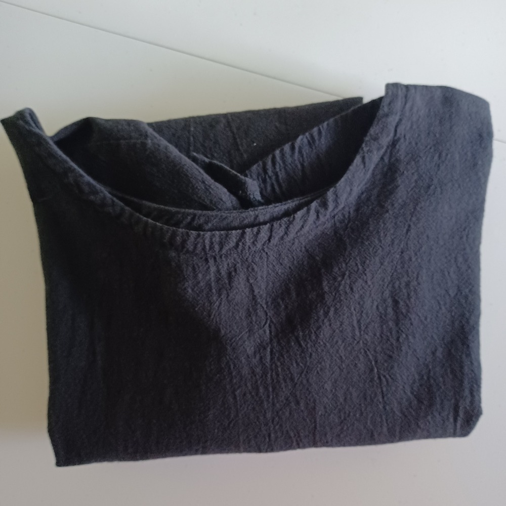 B'Gauze Black Cotton Crinkle Gauze Asymmetric Sharkbite Tunic Top One Size - Picture 5 of 7